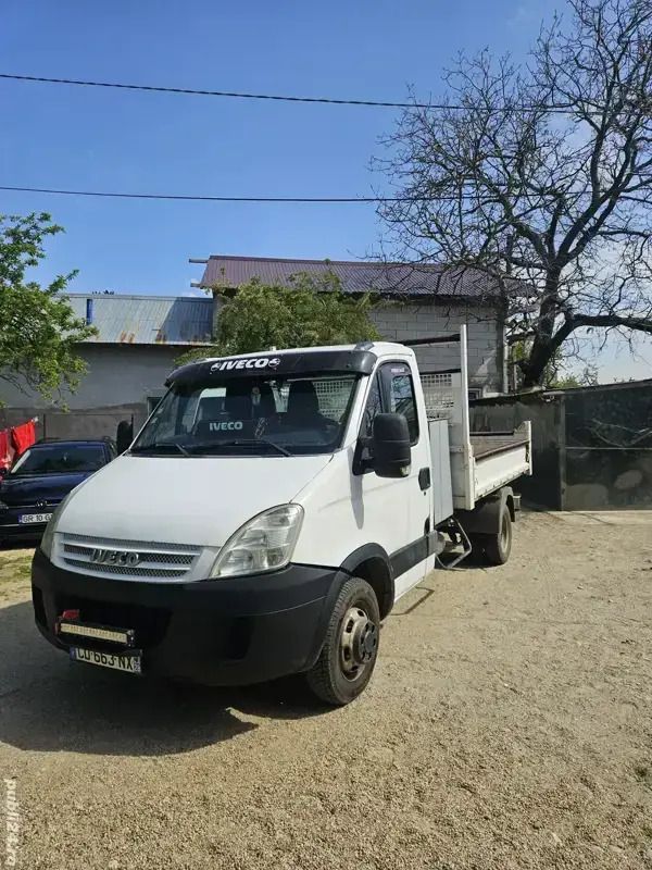 Utilizat 2008 Iveco Daily | 12.000 EUR (Scump) - Imagine 1/4