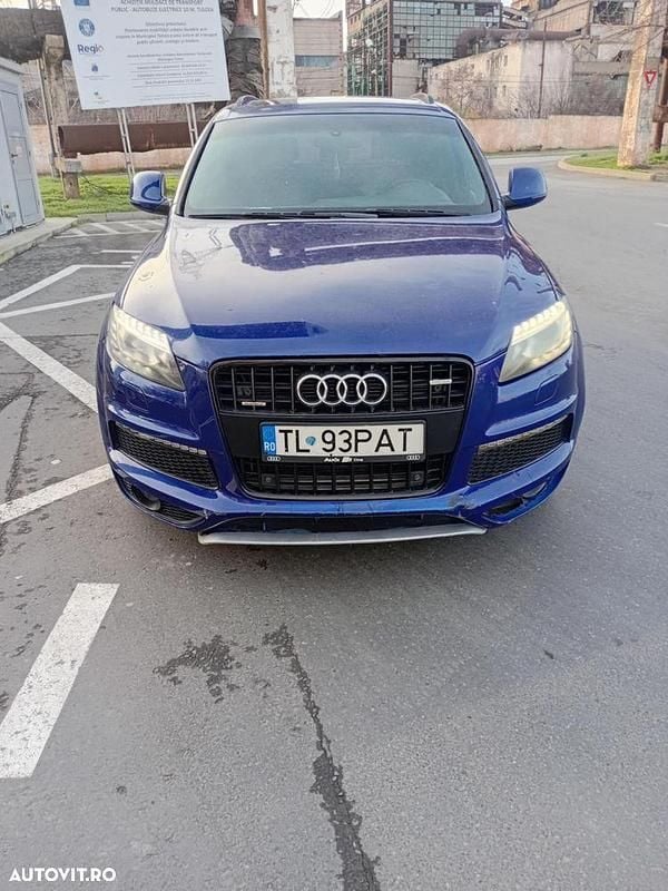 Culoarealbastru Utilizat 2008 Audi Q7 SUV | 3.900 EUR (Preț bun) - Imagine 1/4