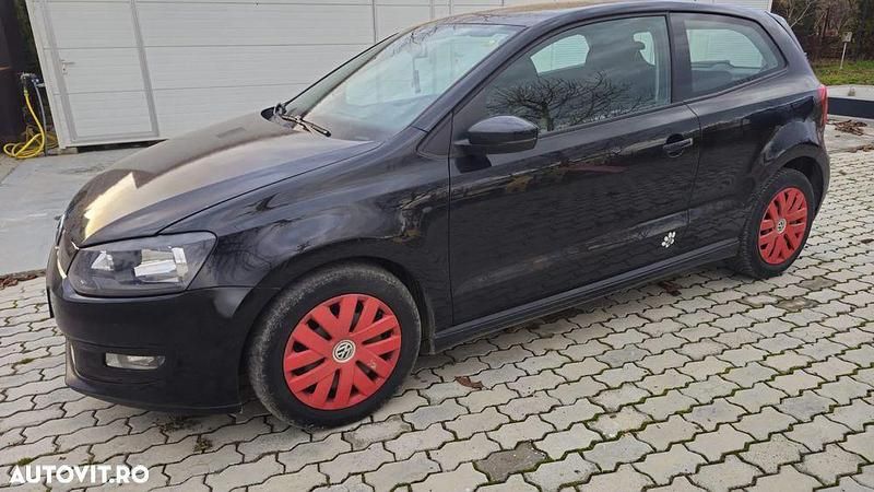 Culoarenegru Utilizat 2010 VW Polo Hatchback | 2.899 EUR (Preț OK) - Imagine 1/4