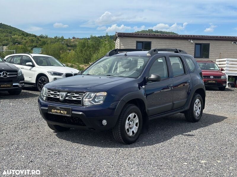 Albastru Utilizat 2014 Dacia Duster Lauréate SUV | 8.990 EUR (Preț bun) - Imagine 1/4