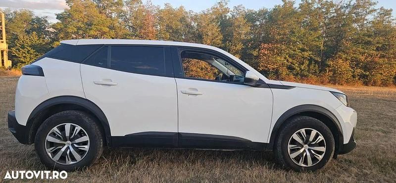 Second-hand Peugeot 2008 75 CP (55 kW) 2020 Culoarealb SUV