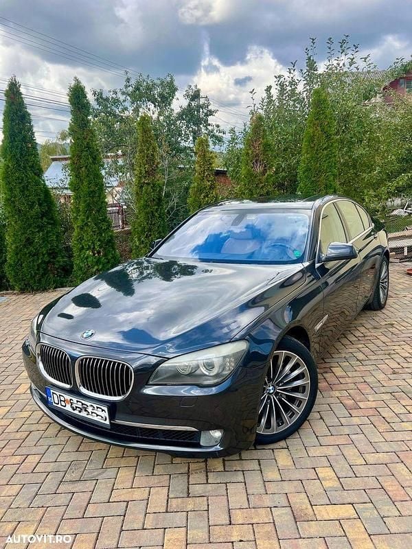 Culoaregri Utilizat 2009 BMW 730 Comfort Edition Berlinǎ | 11.500 EUR (Scump) - Imagine 1/4