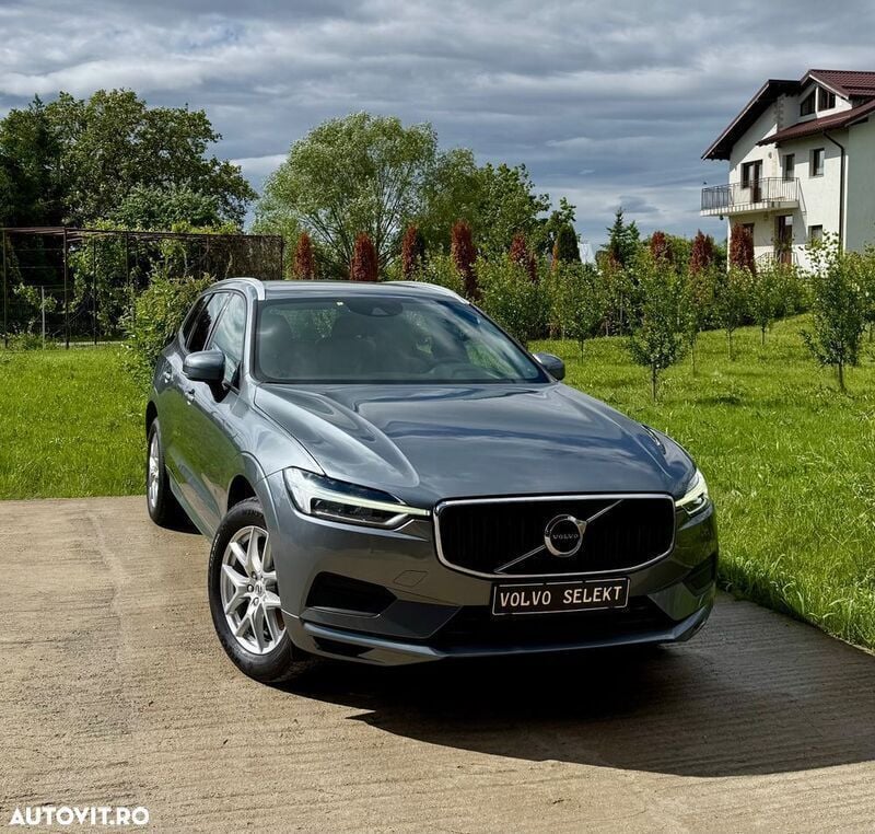 Gri Utilizat 2019 Volvo XC60 Momentum SUV | 24.490 EUR (Super Preț) - Imagine 1/4