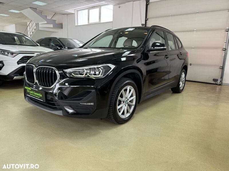 Negru Utilizat 2020 BMW X1 Advantage SUV | 19.318 EUR (Preț OK) - Imagine 1/4