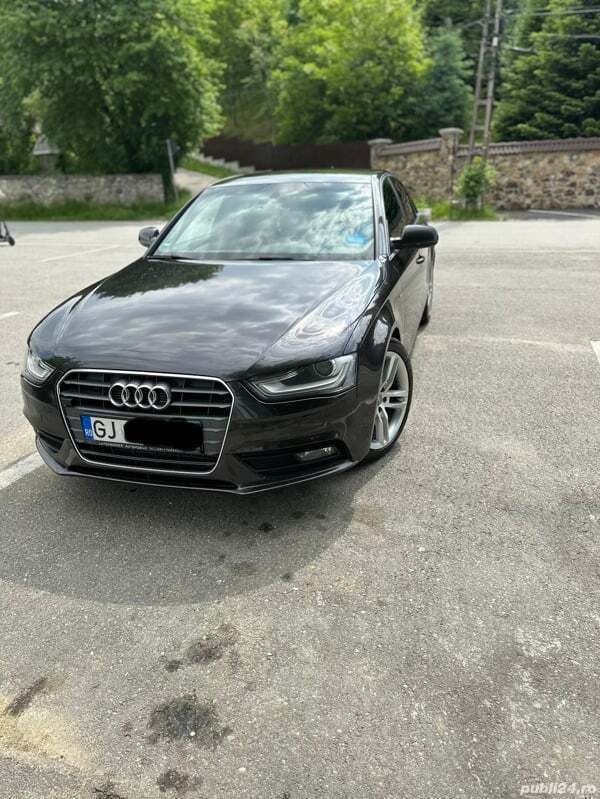 Utilizat 2013 Audi A4 S-Line Berlinǎ | 9.800 EUR - Imagine 1/4