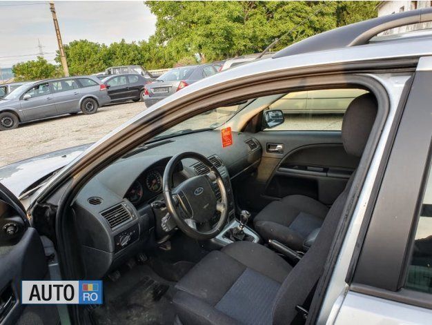 Second-hand Ford Mondeo 130 CP (95 kW) 2006 Gri Break