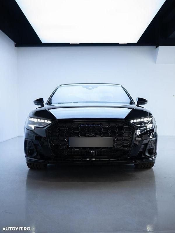 Second-hand Audi A8 Sport 340 CP (250 kW) 2023 Culoarenegru Berlinǎ