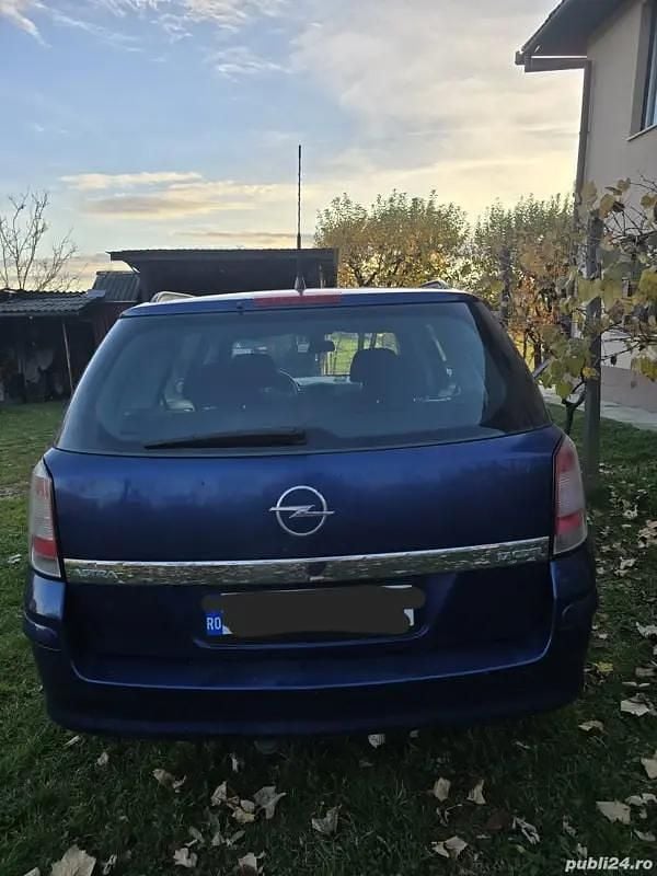 Utilizat 2008 Opel Astra Break | 1.900 EUR (Preț OK) - Imagine 1/4