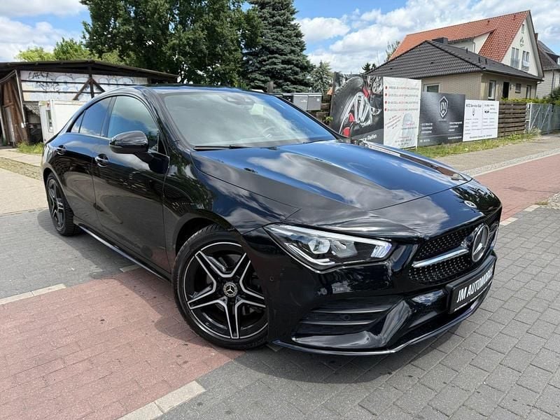 Utilizat 2021 Mercedes CLA200 AMG | 30.694 EUR (Super Preț) - Imagine 1/1