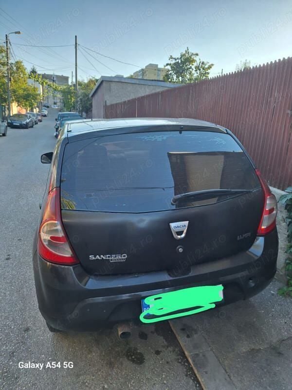 Utilizat 2009 Dacia Sandero Hatchback | 2.150 EUR (Preț OK) - Imagine 1/4