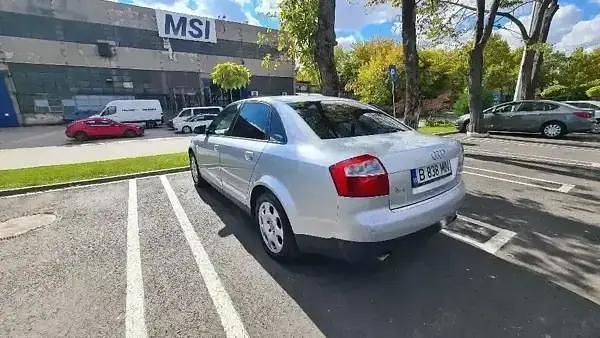 Second-hand Audi A4 163 CP (119 kW) 2003 Berlinǎ