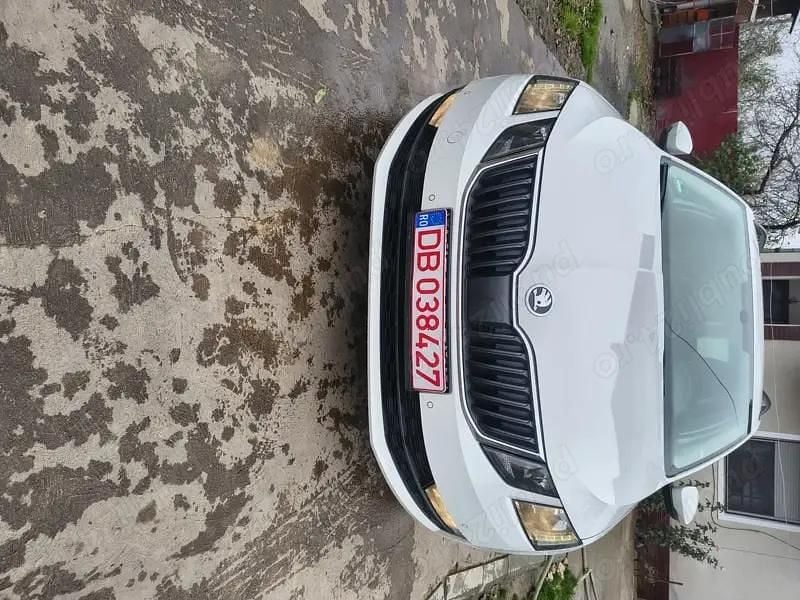 Utilizat 2018 Skoda Octavia Style Break | 9.000 EUR (Preț OK) - Imagine 1/4