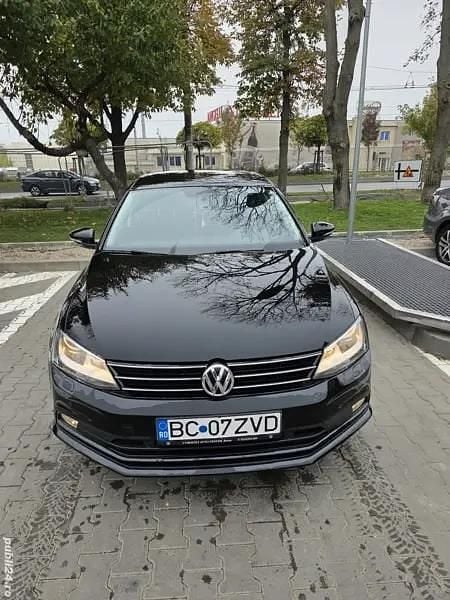 Second-hand VW Jetta Style 105 CP (77 kW) 2017 Berlinǎ
