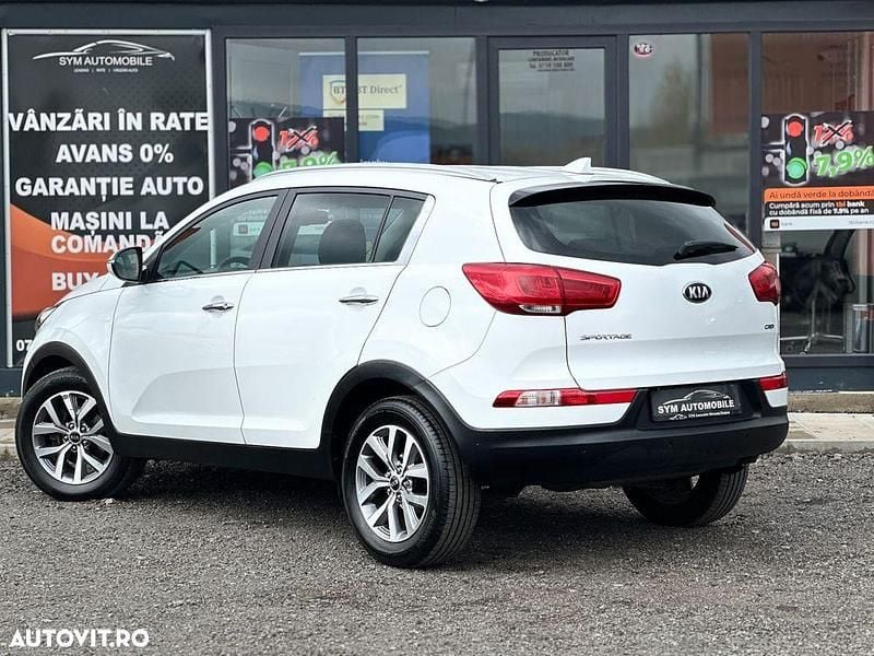 Second-hand Kia Sportage Attract 115 CP (84 kW) 2015 Culoarealb SUV