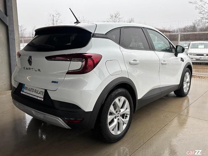 Second-hand Renault Captur 143 CP (105 kW) 2022 SUV