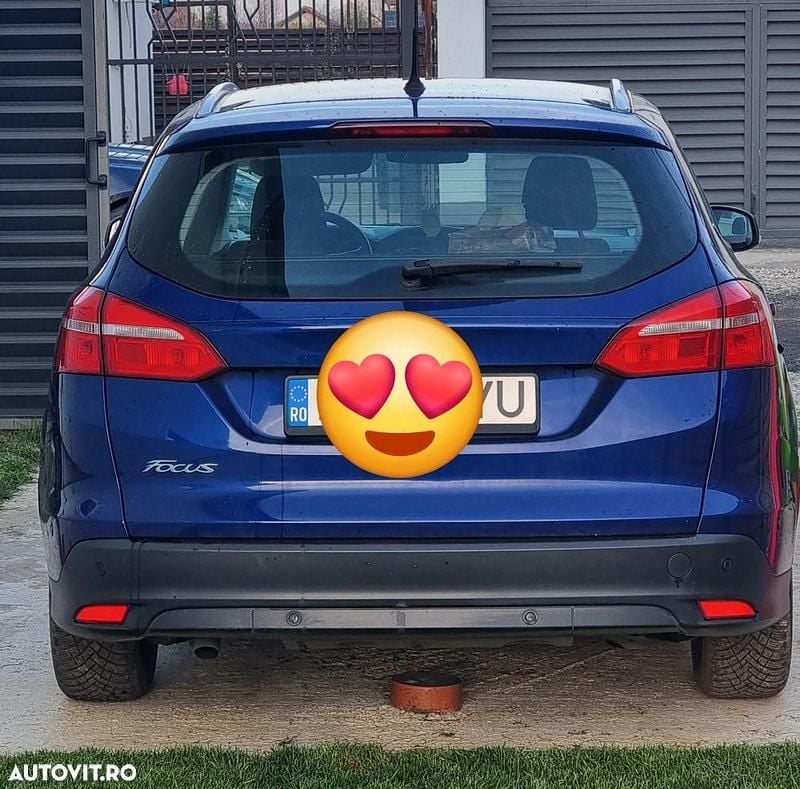 Second-hand Ford Focus Titanium 120 CP (88 kW) 2015 Culoarealbastru Break