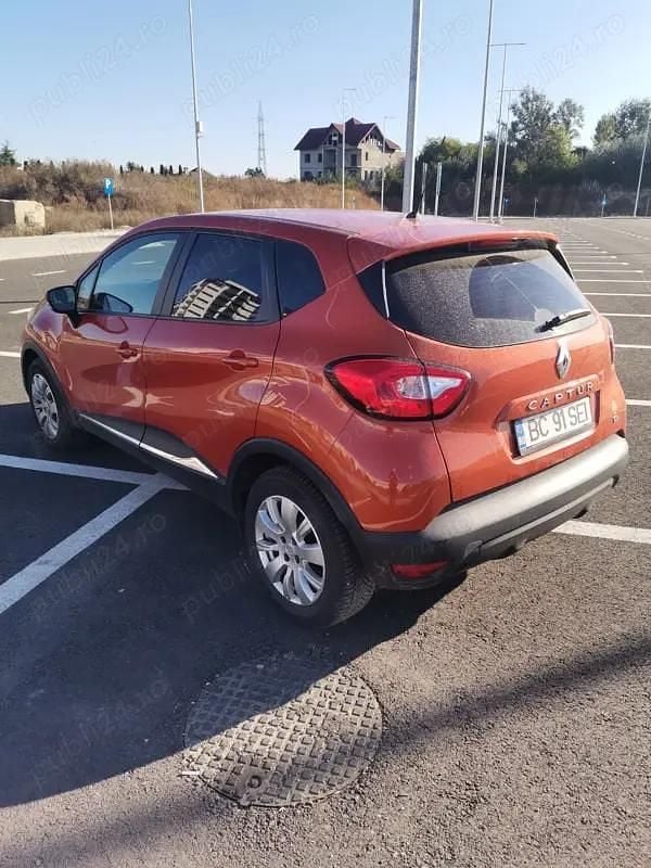 Second-hand Renault Captur 90 CP (66 kW) 2014 Portocaliu SUV