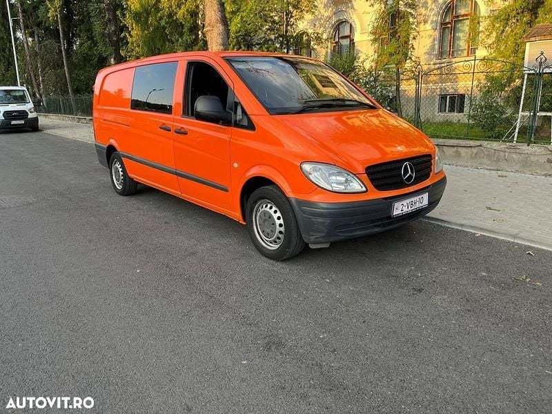 Culoaregalbeuriu Utilizat 2009 Mercedes Vito Monovolum | 5.900 EUR (Super Preț) - Imagine 1/4