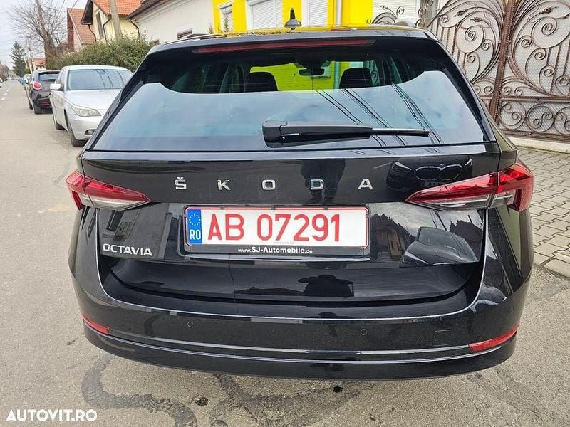 Second-hand Skoda Octavia Ambition 149 CP (109 kW) 2023 Culoarenegru Break