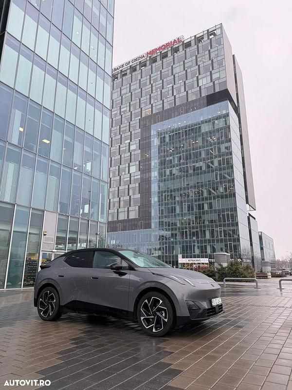 Second-hand Lynk & Co 02 200 kW (272 CP) 2024 Culoaregri Hatchback