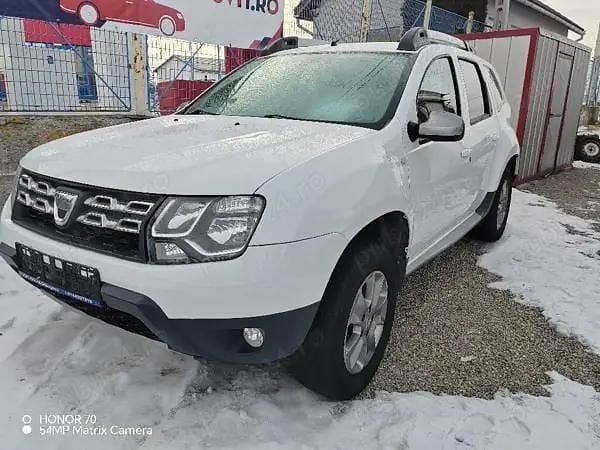 Second-hand Dacia Duster 115 CP (84 kW) 2016 Alb SUV