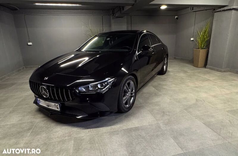 Negru Utilizat 2019 Mercedes CLA180 Berlinǎ | 19.900 EUR (Super Preț) - Imagine 1/4