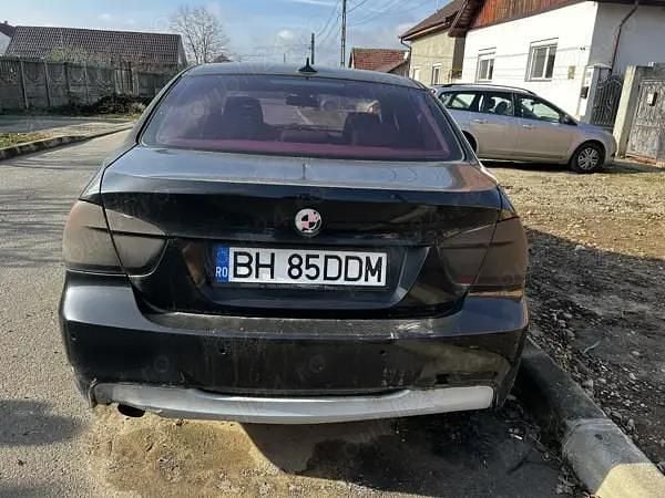 Second-hand BMW 320 120 CP (88 kW) 2005 Berlinǎ