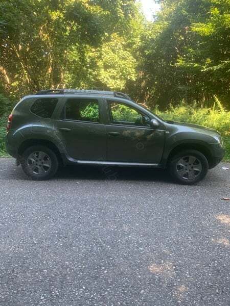 Utilizat 2014 Dacia Duster SUV | 7.900 EUR (Scump) - Imagine 1/4