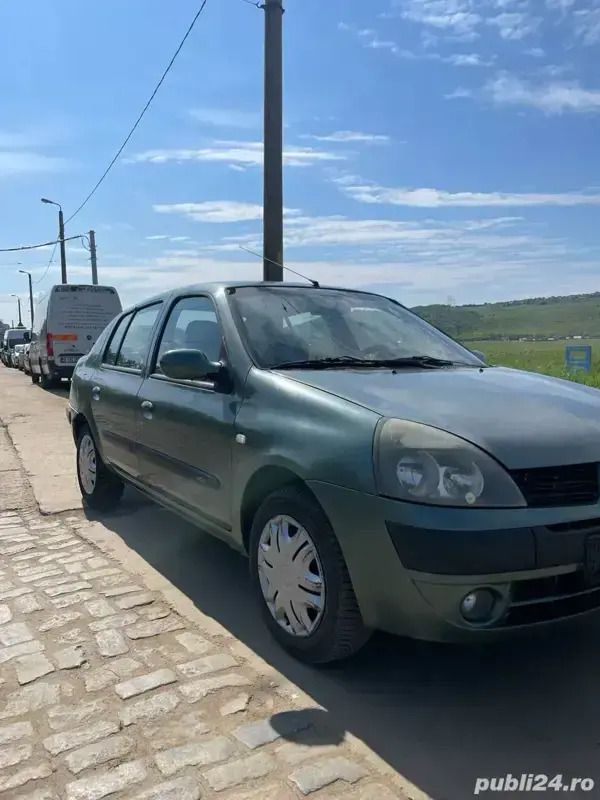 Utilizat 2005 Renault Clio II Berlinǎ | 1.200 EUR (Super Preț) - Imagine 1/4