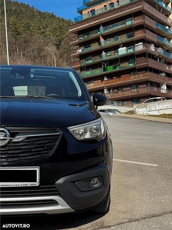 Second-hand Opel Crossland X Innovation 130 CP (95 kW) 2018 Negru SUV