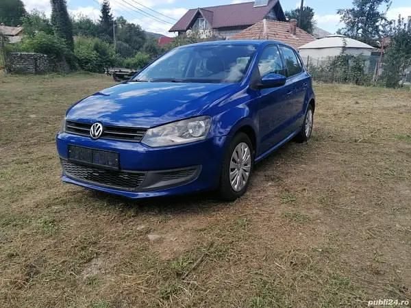 Utilizat 2010 VW Polo Berlinǎ | 3.590 EUR (Preț bun) - Imagine 1/4