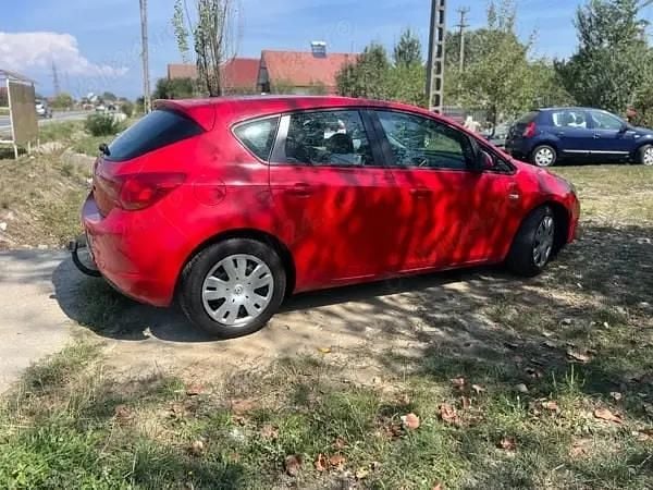 Second-hand Opel Astra 90 CP (66 kW) 2007 Hatchback