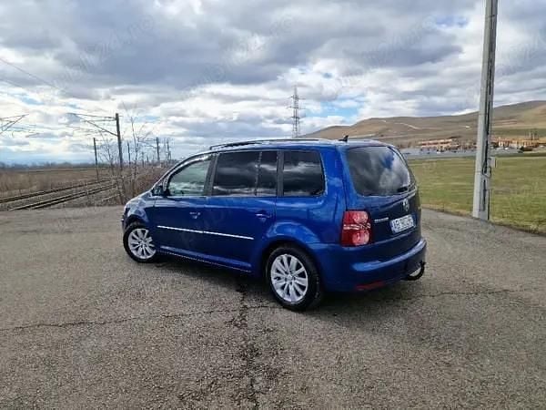 Second-hand VW Touran 170 CP (125 kW) 2008 Monovolum