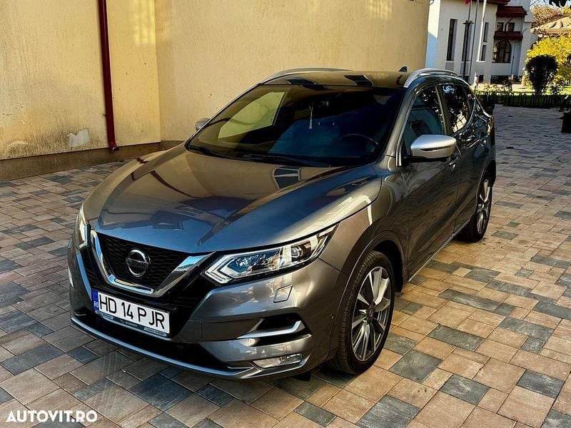 Culoareargint Utilizat 2019 Nissan Qashqai Tekna SUV | 15.000 EUR (Preț OK) - Imagine 1/4