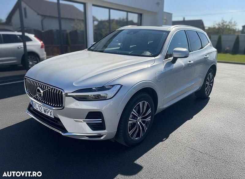 Culoarebej Utilizat 2021 Volvo XC60 Inscription SUV | 32.599 EUR (Super Preț) - Imagine 1/4