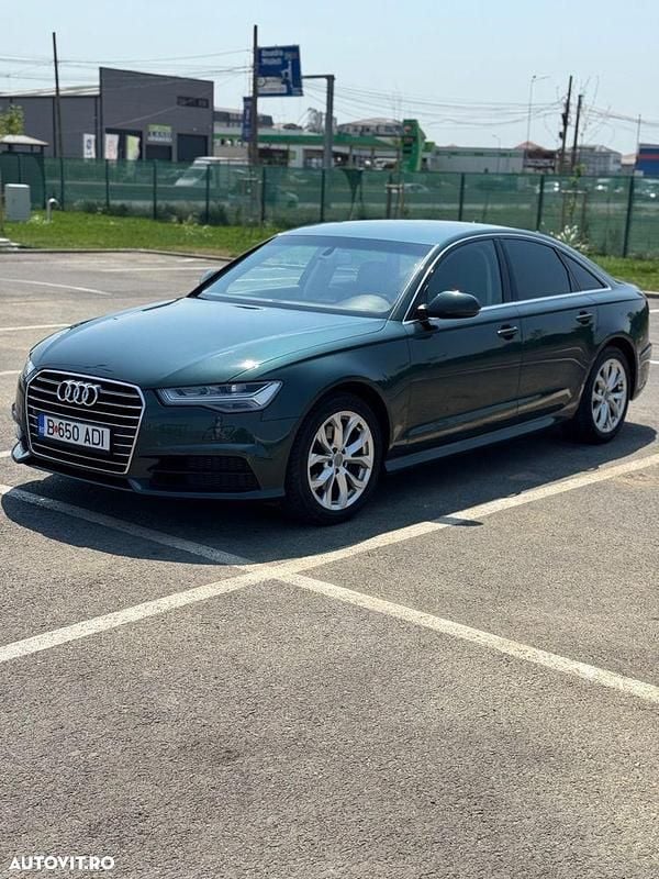 Culoareverde Utilizat 2018 Audi A6 Comfort Berlinǎ | 18.000 EUR (Preț bun) - Imagine 1/4