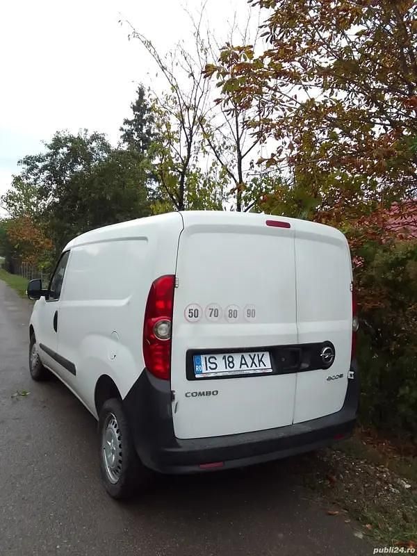 Second-hand Opel Combo Eco 100 CP (73 kW) 2014 Monovolum