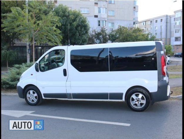Utilizat 2012 Opel Vivaro Van | 8.700 EUR (Preț OK) - Imagine 1/4
