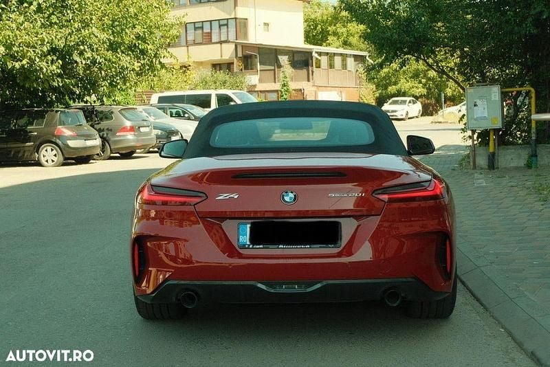 Second-hand BMW Z4 M Sport 197 CP (144 kW) 2020 Culoarerosu Cabrio