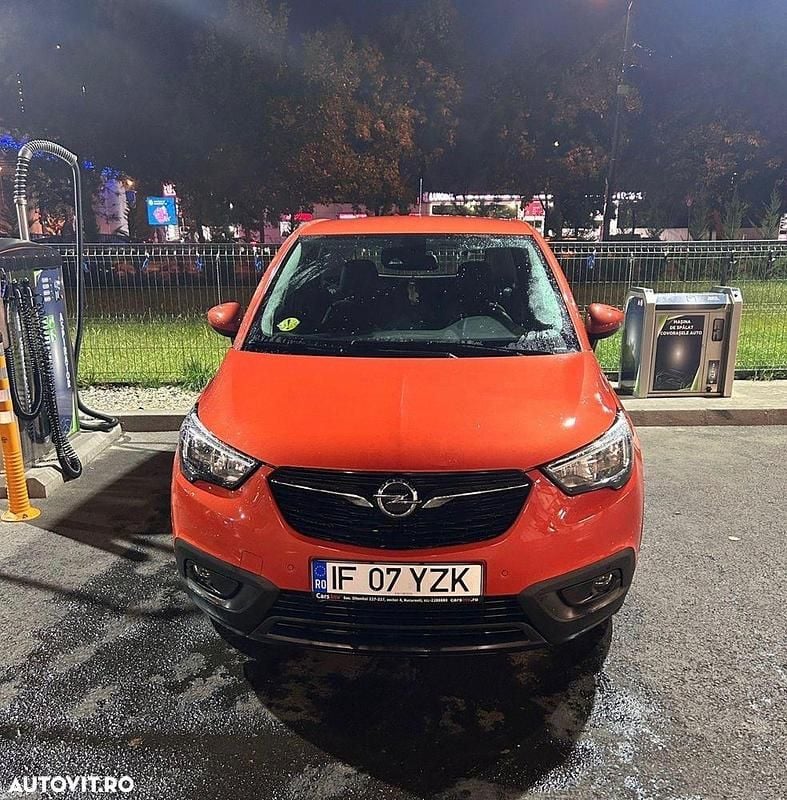 Culoareportocaliu Utilizat 2020 Opel Crossland X Innovation SUV | 12.500 EUR (Super Preț) - Imagine 1/4