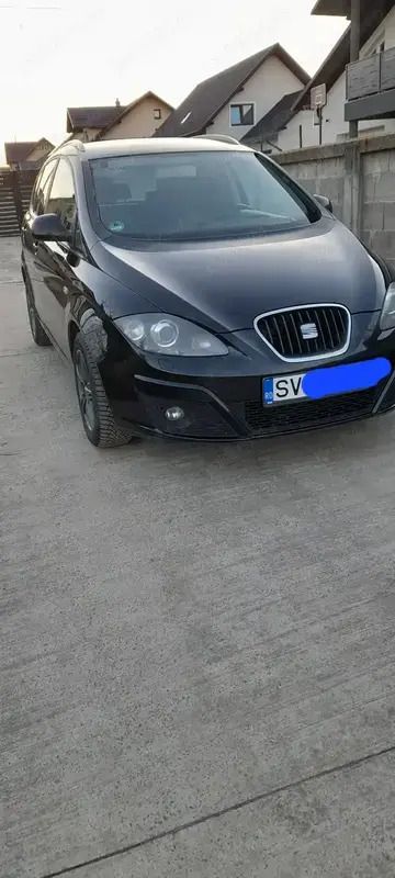 Utilizat 2012 Seat Altea Monovolum | 4.850 EUR - Imagine 1/4