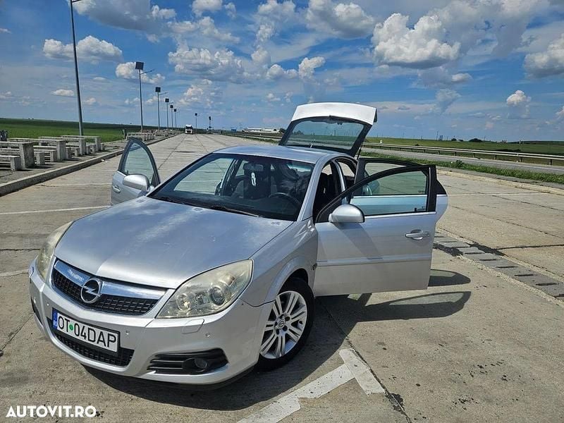 Culoaregri Utilizat 2006 Opel Vectra Cosmo Berlinǎ | 2.150 EUR (Puțin scump) - Imagine 1/4