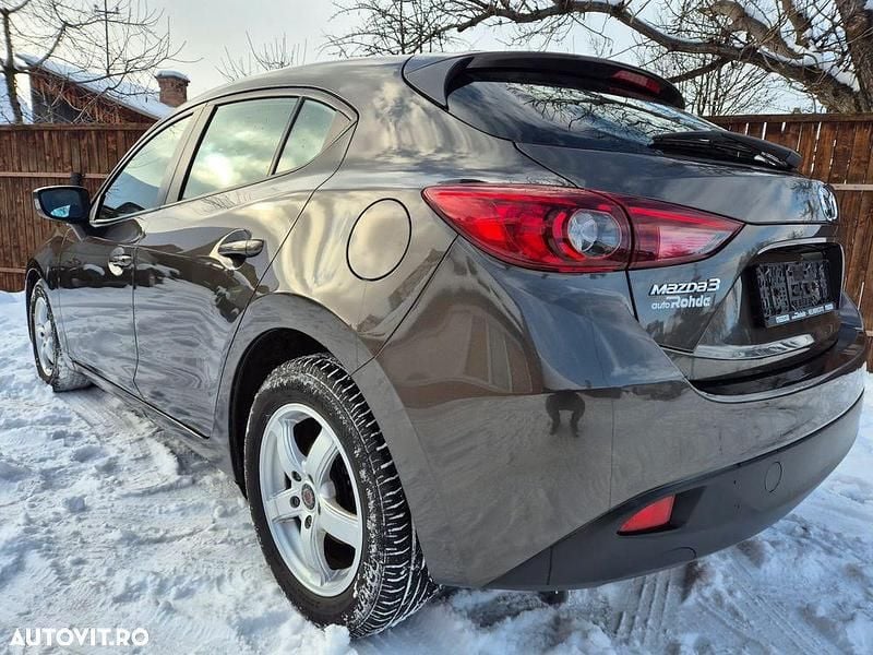 Second-hand Mazda 3 100 CP (73 kW) 2014 Culoaremaro Hatchback