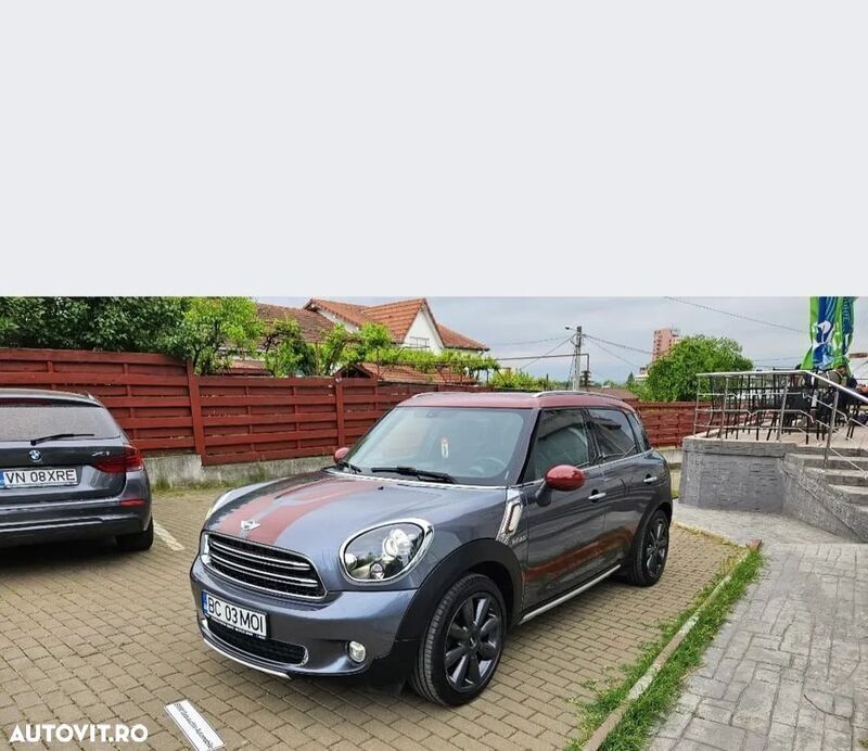 Gri Utilizat 2015 Mini Cooper Countryman SUV | 9.700 EUR - Imagine 1/4