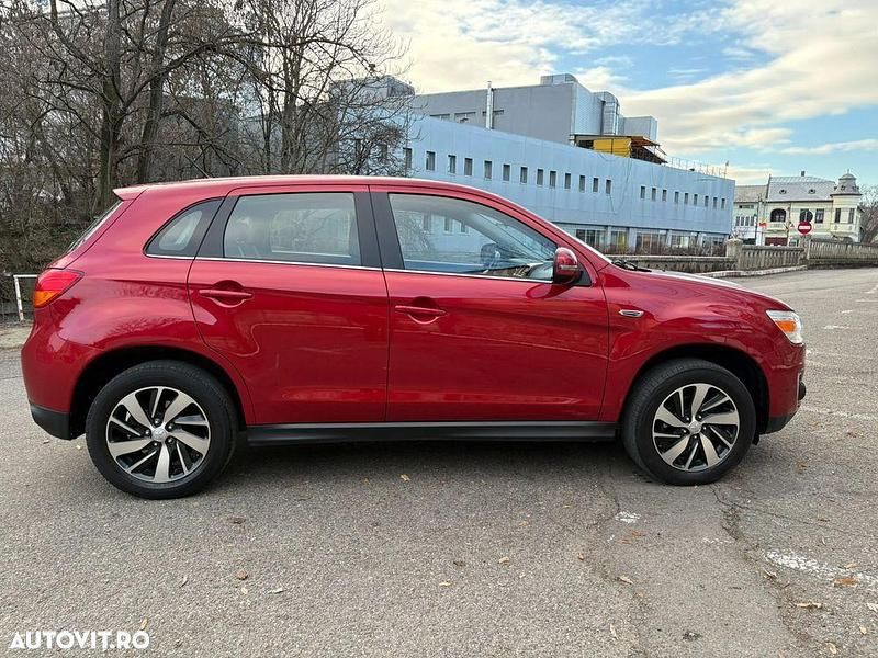 Second-hand Mitsubishi ASX Diamant Edition 150 CP (110 kW) 2016 Culoarerosu SUV