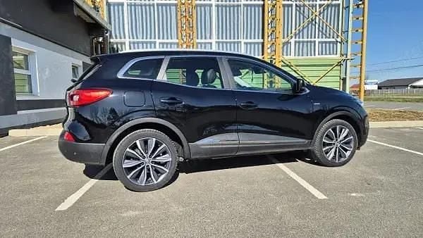 Second-hand Renault Kadjar Bose Edition 130 CP (95 kW) 2018 Negru SUV