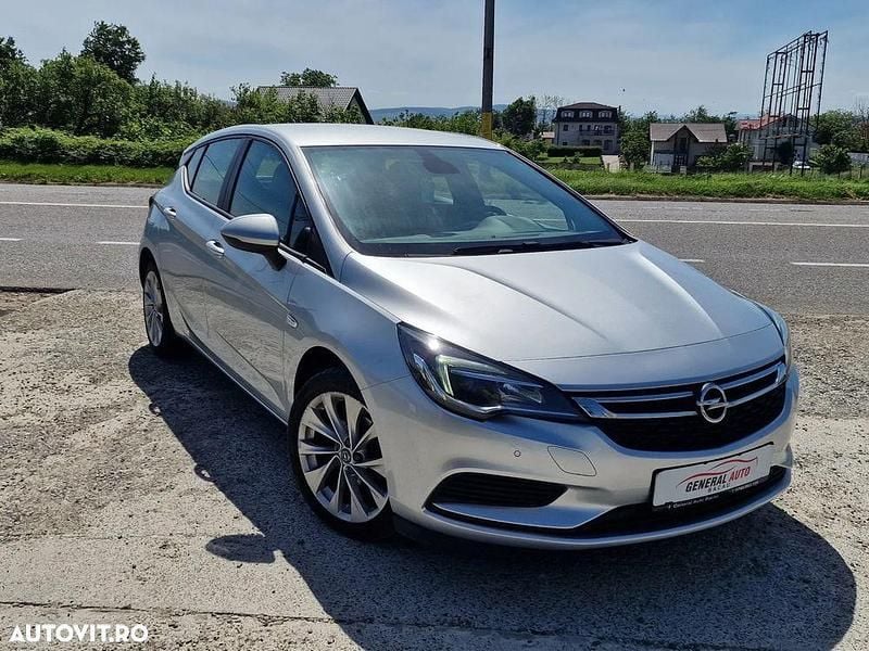 Second-hand Opel Astra 135 CP (99 kW) 2017 Culoareargint Hatchback