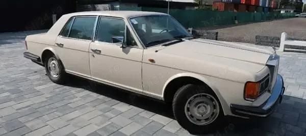 Second-hand Rolls Royce Silver Spirit 127 CP (93 kW) 1981 Berlinǎ