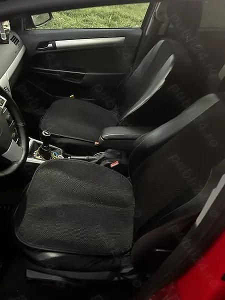 Utilizat 2009 Opel Astra Break | 2.000 EUR (Preț OK) - Imagine 1/4