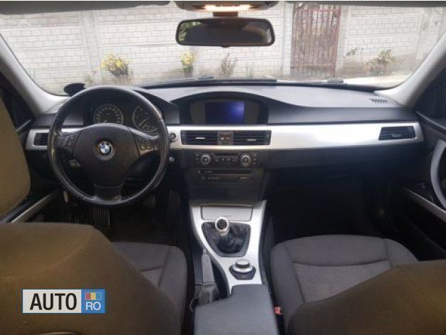 Second-hand BMW 320 163 CP (119 kW) 2007 Gri Berlinǎ